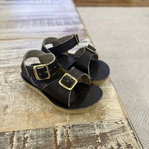 Sun sans.   Chocolate brown